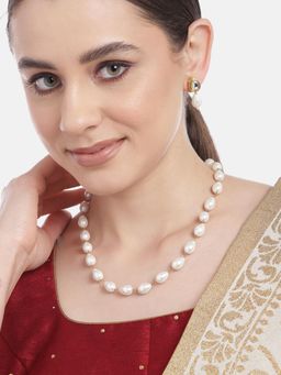 Gahan - White Drop Layered Golden Princess Necklace with Earrings