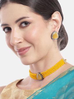Gahan - Yellow AD Monalisa Stone Necklace with Earrings