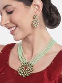 Green color option, Sold out, Currently selected