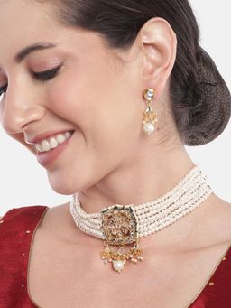 Gahan - Kundan Pearl Layered Choker Necklace with Earrings