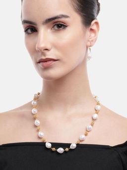 Gahan - White Acrylic Stone Golden Ball Necklace with Earrings