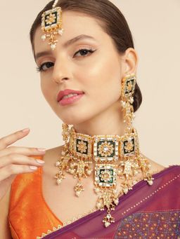 Gahan - Kundan Gold Tone Handmade Premium Choker Necklace with Earrings
