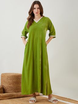 The Kaftan Company - Green Velvet Nightdress