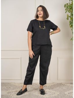 Label Tanvee - Linen Black Co-Ord (Set of 2)