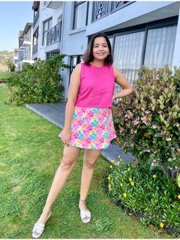 Label Tanvee - Pink Top and Skorts Co-Ord (Set of 2)