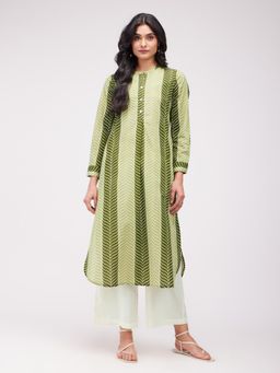 Pink Fort - Cotton Leaf Striped Kurta Olive