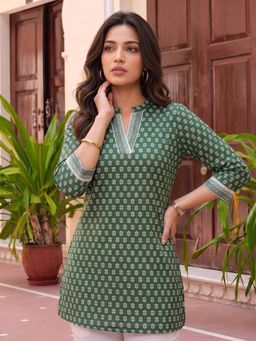 Rangita - Women Green Printed Kurti