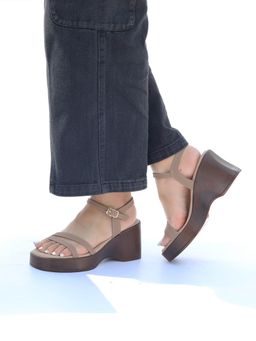 Monrow - Marley Beige Wedges Heels