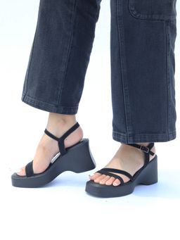 Monrow - Marley Black Wedges Heels
