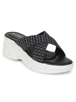 Iconics - Black Women Printed Sandals