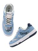 Blue color option, Currently selected