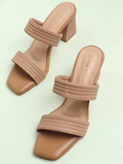 Camel Women Textured Heels