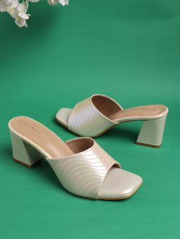 Iconics - Gold Women Textured Heels