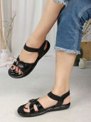 Black color option, Sold out, Currently selected