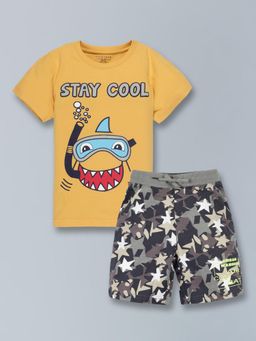 PLUM TREE - Boys Multi-Color Printed T-shirt and Shorts