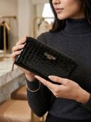 Black color option, Sold out, Currently selected