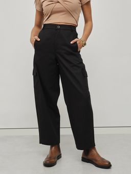 Popnetic - Women Solid Black Pure Cotton Barrel Fit Cargo Trousers