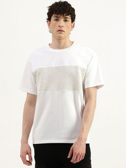 United Colors of Benetton - Men White Boxy Fit Round Neck Textured T-Shirt