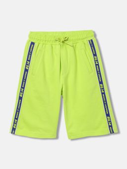 Blue Giraffe - Boys Green Solid Regular Fit Mid-Rise Shorts