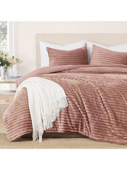 the White Moss - Linea Fur Double Bed Size Winter Bedsheet With 2 Pillow Covers Pink (Queen)