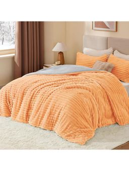 the White Moss - Linea Fur Double Bed Size Winter Bedsheet With 2 Pillow Covers Orange (Queen)