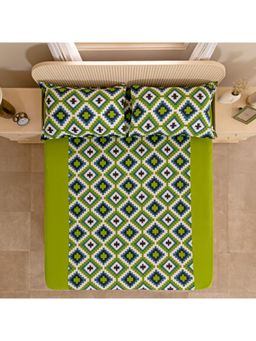 Swayam - Geometric Green Double Bedsheet with 2 Pillow Cover