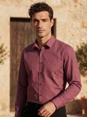 Maroon color option