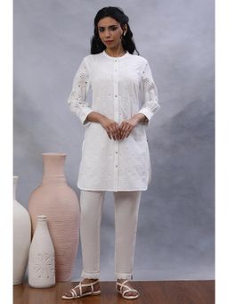 W - Women White Floral Details Cotton Straight Kurta