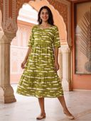 Green color option, Currently selected