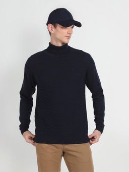 Arrow - Turtle Neck Patterned Knit Sweater