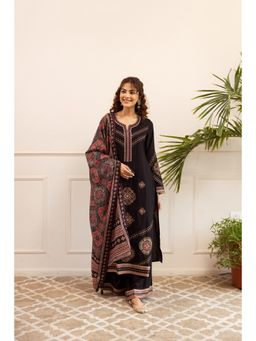 Nehamta - Women's Black Cotton Kurta and Pant with Dupatta