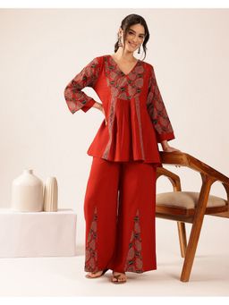 Vbuyz - Women's Maroon Yoke Design Flared Cotton Stitched Tunic and Palazzo