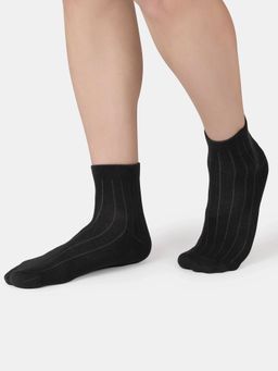 Jockey - 7398 Men Bamboo Fiber 4 Way Stretch Ankle Length Socks - Gun Metal