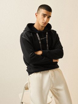 The Bear House - Men Black Printed Relaxed Fit Hoodie