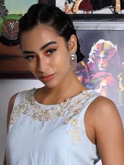 Odette - Women Gold -Studded Tassel Earrings