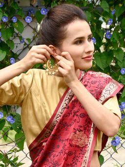 Odette - Women Gold Metal Earrings