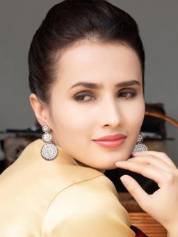 Odette - Women White Metal Earrings