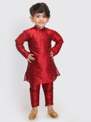 Maroon color option, Currently selected