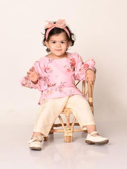 Vastramay - Girls Pink Kurta and Pant