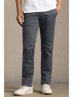 Louis Philippe - Men Grey Solid Flat Front Casual Trousers