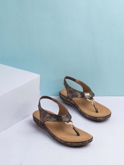 Inc.5 - Womens Golden Printed Round Toe T-Strap Fashion Sandals