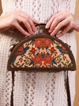 Gonecase - Beige Floral Half Round Sling Bag