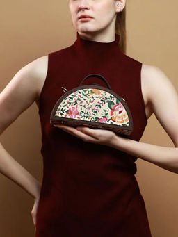 Gonecase - Minimal Floral Half Round Bag