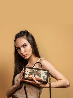 Gonecase - Elephant Printed Sling Bag