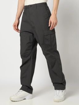 GAP - Men's Charcoal Mid Rise Cargo Pant