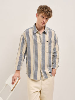 The Bear House - Men Blue Cotton Relaxed Fit Casual Shirt