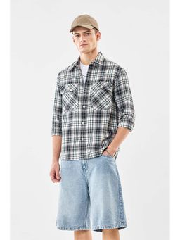Snitch - Men Green Checks Full Sleeves Relaxed Casual Shirt