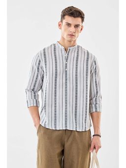 Snitch - Men Grey Stripes Full Sleeves Regular Casual Shirt