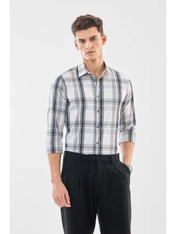 Snitch - Men Grey Checks Full Sleeves Slim Shirt