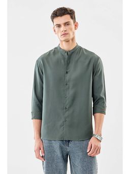Snitch - Men Green Solid Full Sleeves Casual Shirt